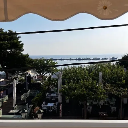 The View * Nea Michaniona